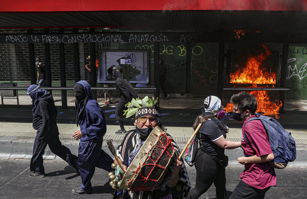APTOPIX Chile Columbus Day Protest